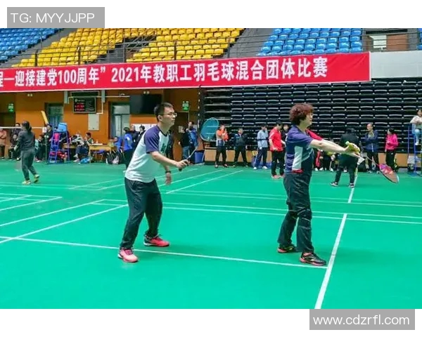 武汉羽毛球队与上海羽毛球队赛后复盘速度对比分析与战术探讨