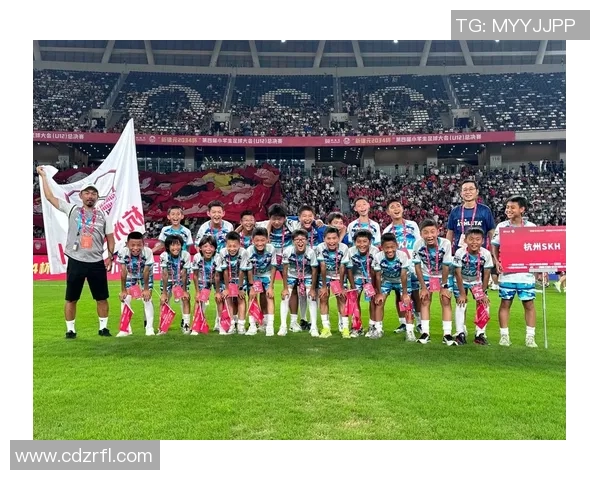 杭州足球队在足球节奏排行榜中荣登第八名展现出强劲实力与潜力