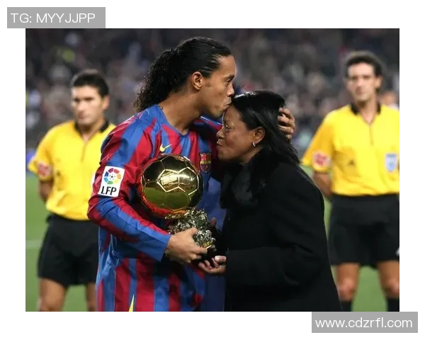 罗纳尔多与罗纳尔迪尼奥的足球传奇之路与辉煌成就解析